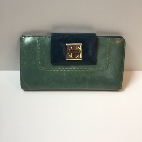 anais gvani purse